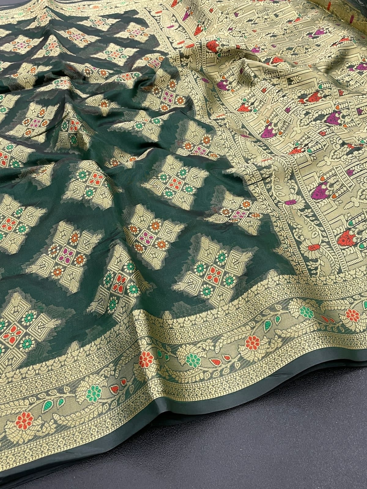 Nisha Green Soft Cotton Pattu Kanjivaram Silk