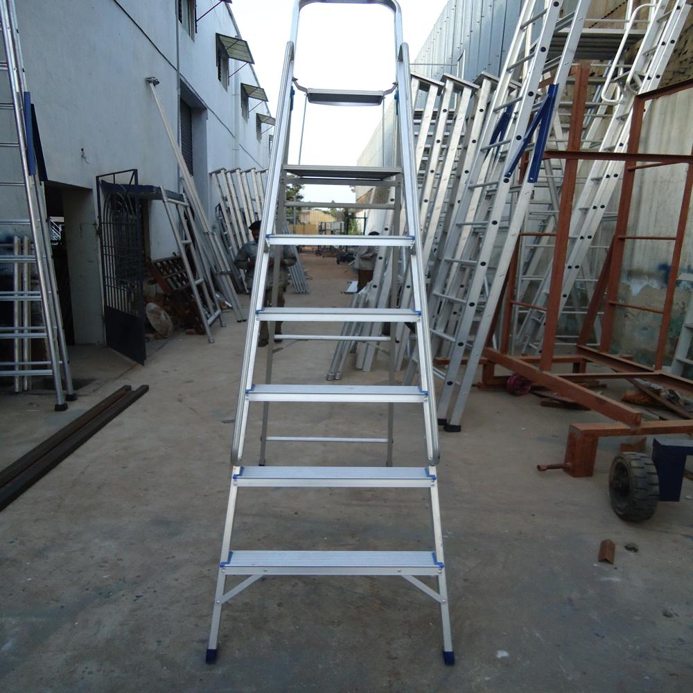 Aluminium Step ladder