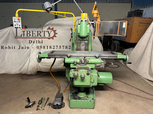 Remac 1100 mm x 280 mm Universal Milling Machine