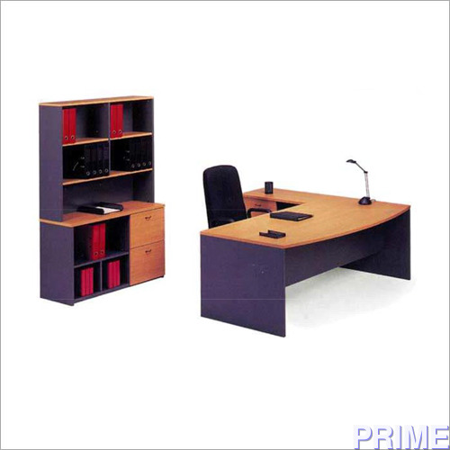Boss Table - Artwork: Handmade