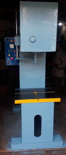 c type hydraulic press machine
