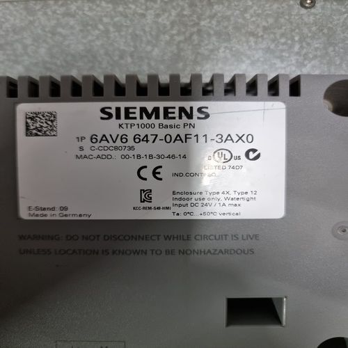 SIEMENS 6AV6 647-0AF11-3AX0 HMI