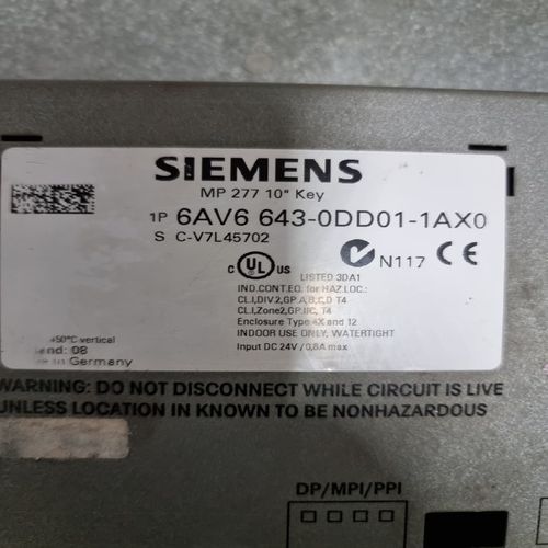 SIEMENS 6AV6 643-0DD01-1AX0 HMI