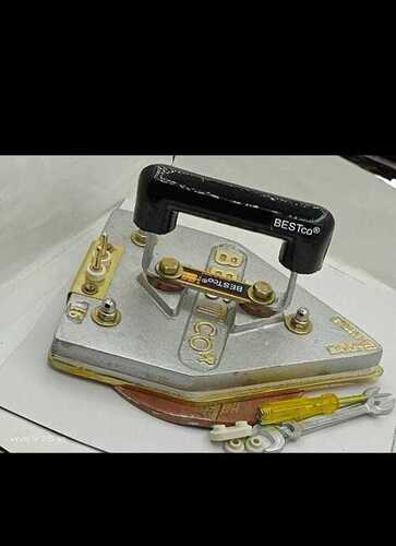12 Pound Brass Base Heavy Weight Laundry Iron 1000 W Dry Iron (Silver)