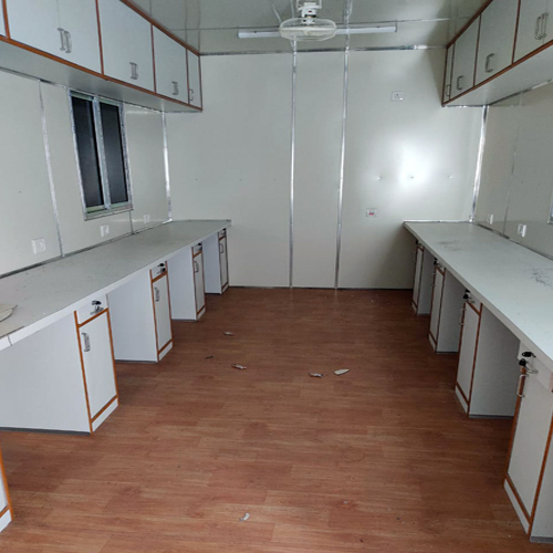 20 ft x 10 ft x8.6 ft Container with Work Station