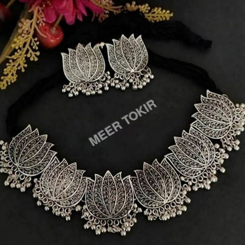 Stylish Oxidised Chokker Necklace Set Gender: Women