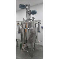 Vacuum Emulsion Mixer Machine - Color: Silver