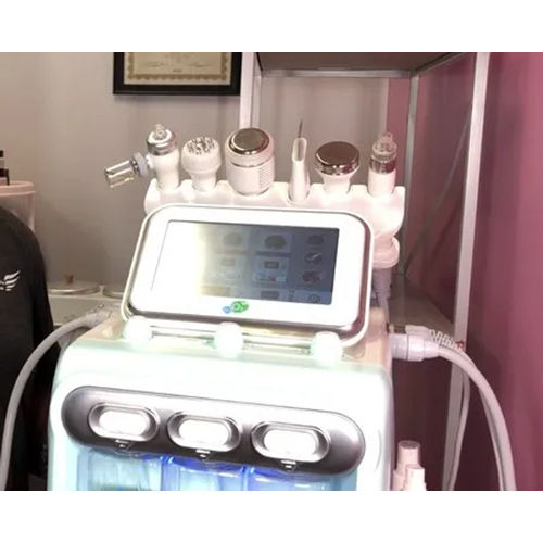 Hydra Facial Machine