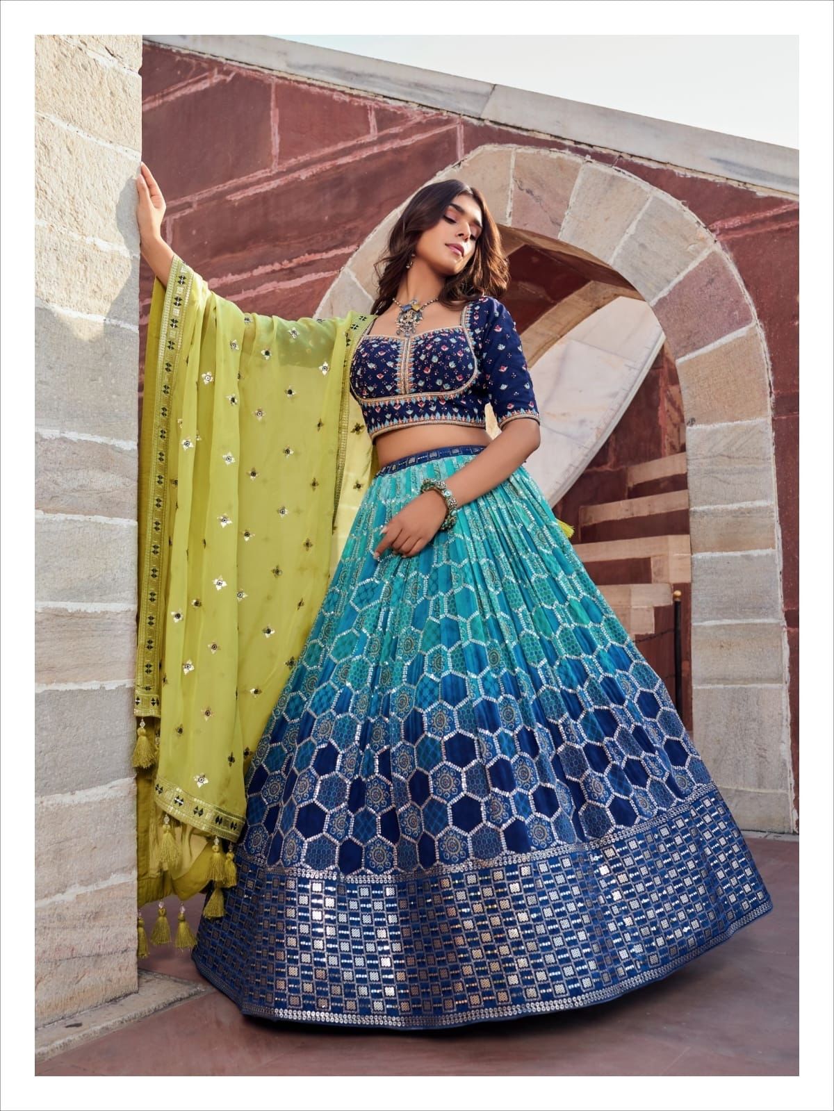 Navkaar Kohinoor Lehenga