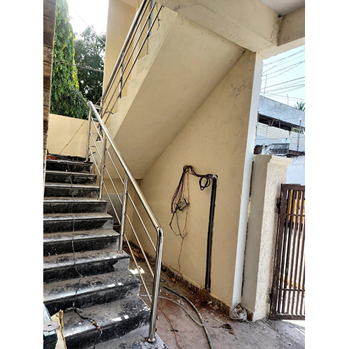 Stainless Steel Staircase Railing