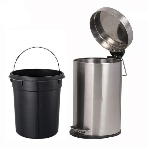 Stainless Steel Pedal Dustbin 8x12