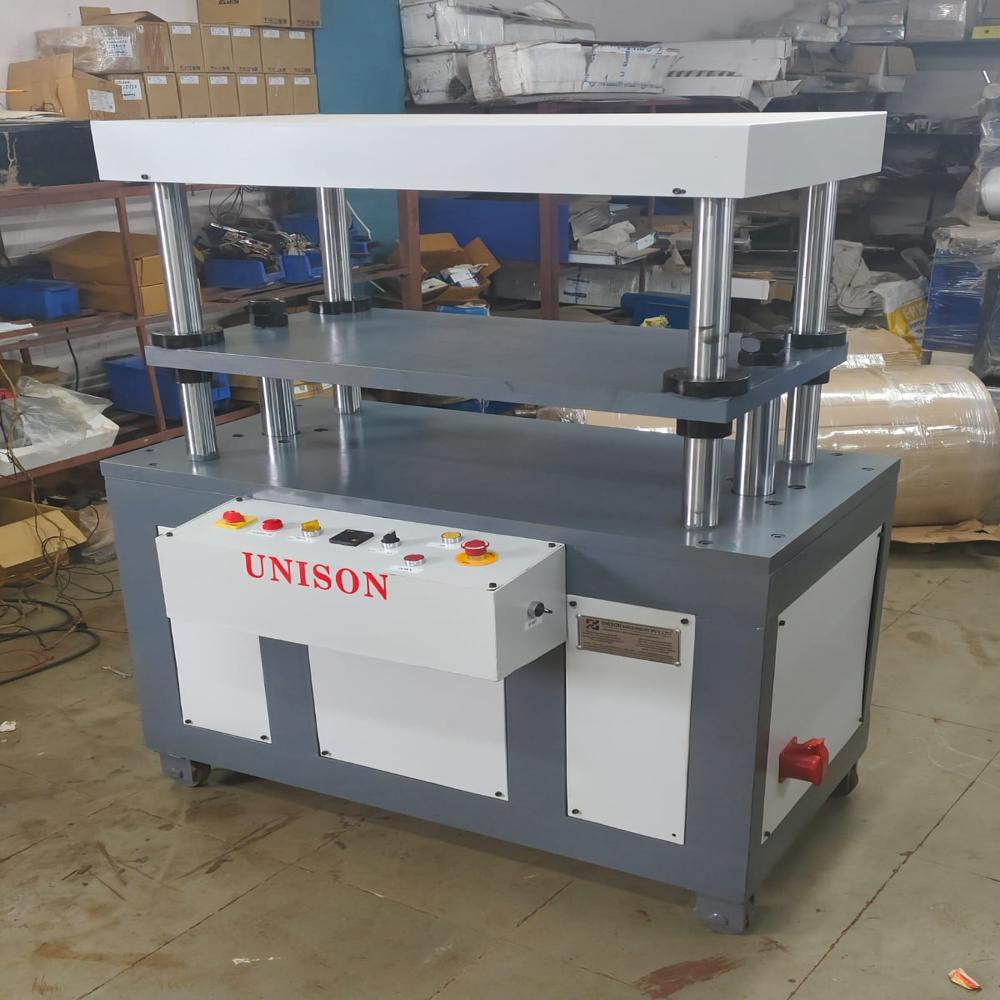 Envelope Punching Machine