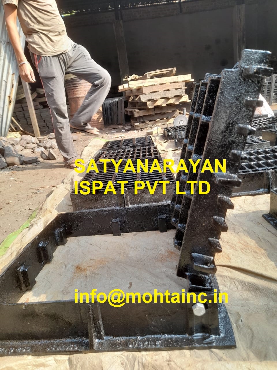 Ductile Iron Hinged Grating and Frame