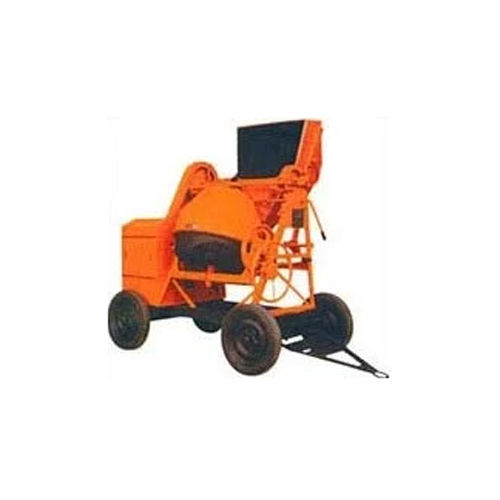 Concrete Mixer with Pneumatic Wheels