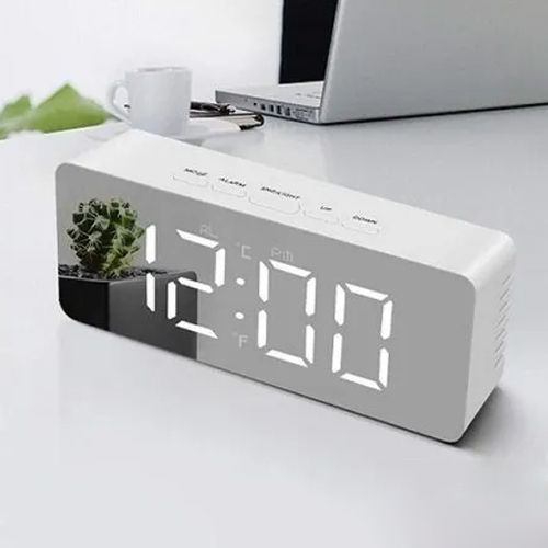 Black 615 8x8x6cm Digital Clock With Mirror