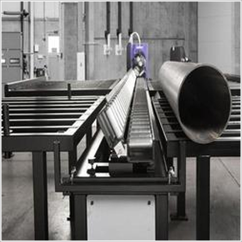 Black Pipe Cutting Machine