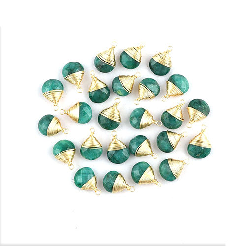 Charms Dyed Emerald Gemstone Heart Shape 10Mm Wire Wrapped Gold Vermeil Pendant