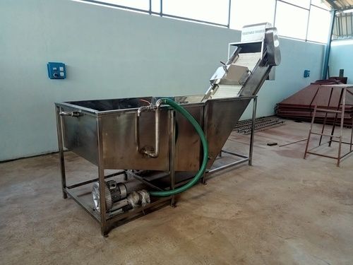 Fruits And Vegetable Continuous Conveyor Washer