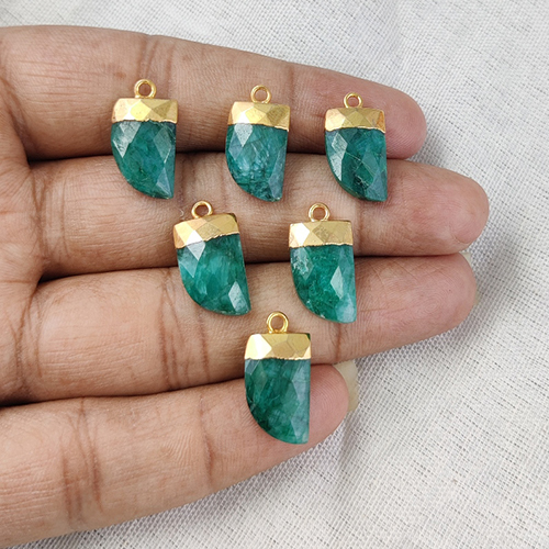 Dyed Emerald Gemstone Horn Shape 16x10mm Electroplated Charms