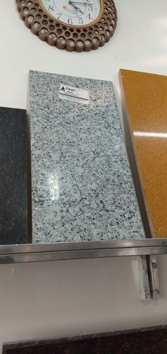 P White Granite Application: Flooring