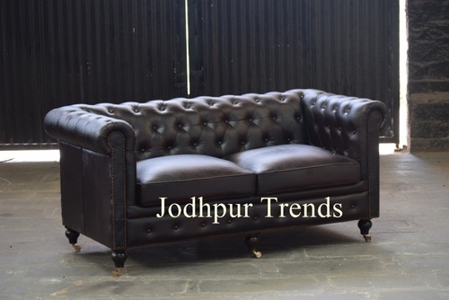 Chesterfield Two Seater Leather Sofa - Finishing: Polished