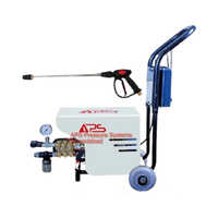 5 Hp High Pressure Washer - Capacity: 12 Ltr
