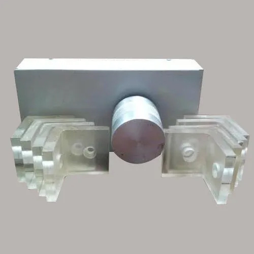 Aluminium Glass Squash Lock Application: Door
