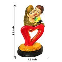 Polyresin Love Couple Statue