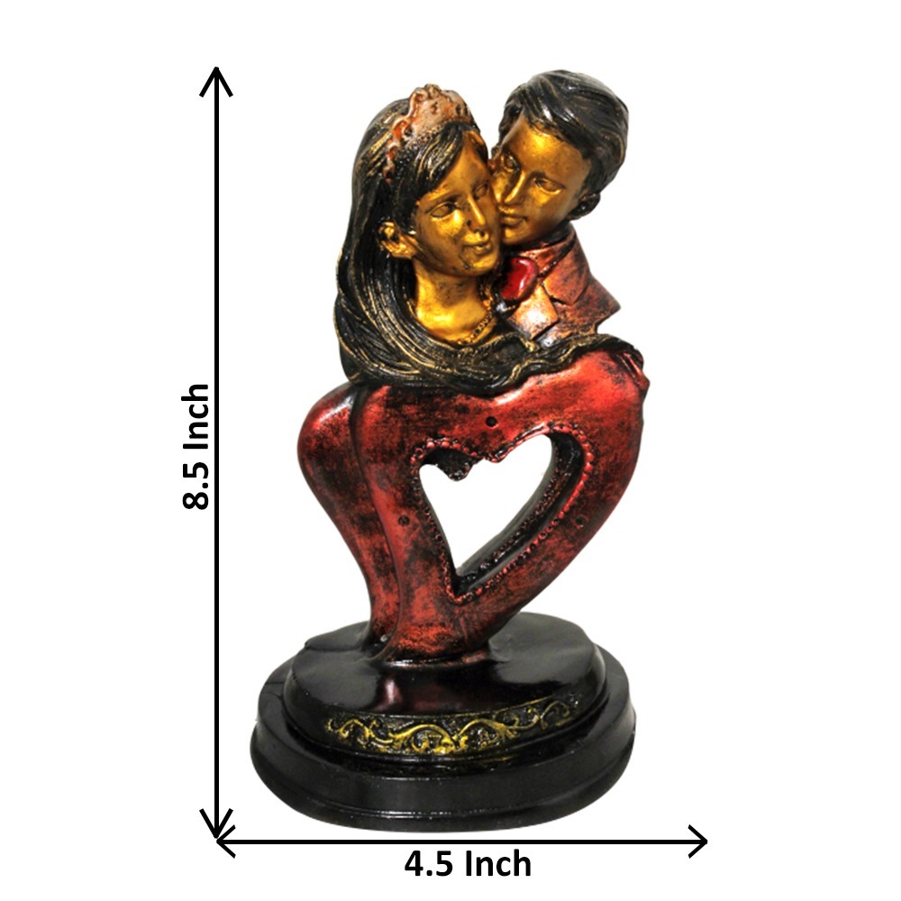 Multicolor Polyresin Love Couple Statue