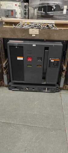 Schneider ACB