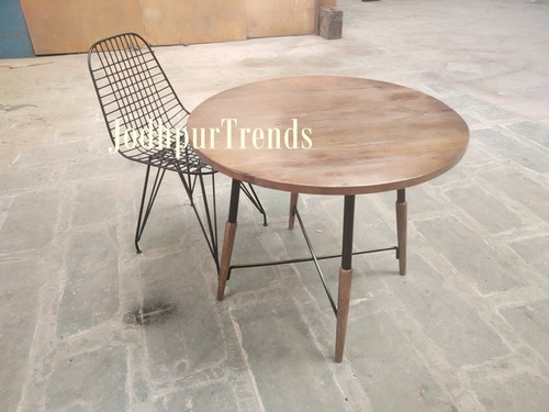 Round Dining Table With 4 Chair