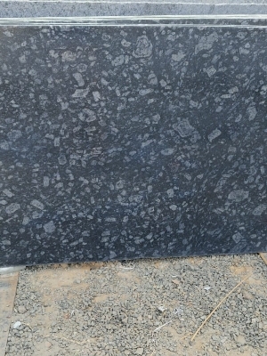 Katla black stone