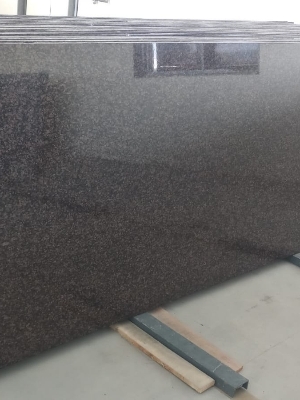 R.black granite