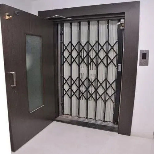 Manual Door Passenger Elevator - Stainless Steel, High Performance | Safety Sensor, Calling Box, Remote Controller, Smooth Finish