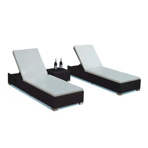 CY-3039 Pool Wicker Lounger