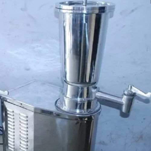 Commercial Juicer Machine