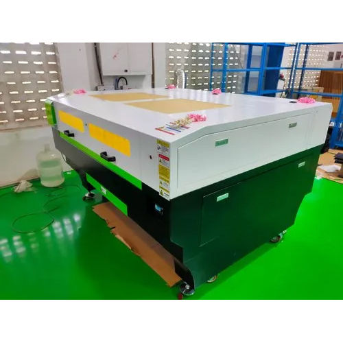 Semi Automatic Industrial Co2 Laser Cutting Machine