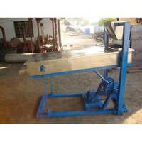 Eccentric Vibrating Screen - Color: Blue