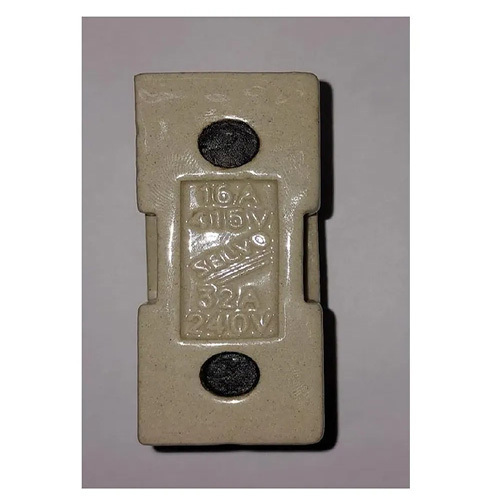Selvo 16 Amp 415 Volts Porcelain Fuse Unit