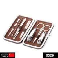 PEDICURE   MANICURE TOOLS KIT