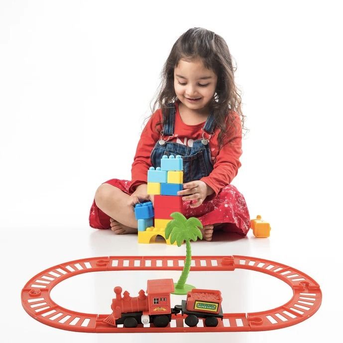 MINI TRAIN PLAY SET