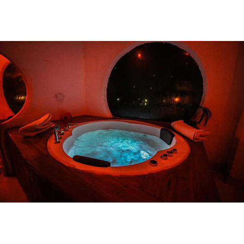 Modern Hydromassage Bathtub