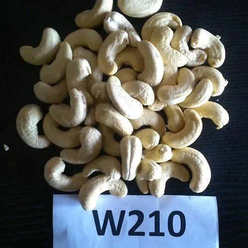 Common W210 Cashew Nuts