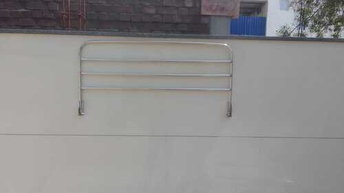 Towel rod hangers for cloth drying in Saravanampatti Rd  Hudco Colony   Vellakinar  641029