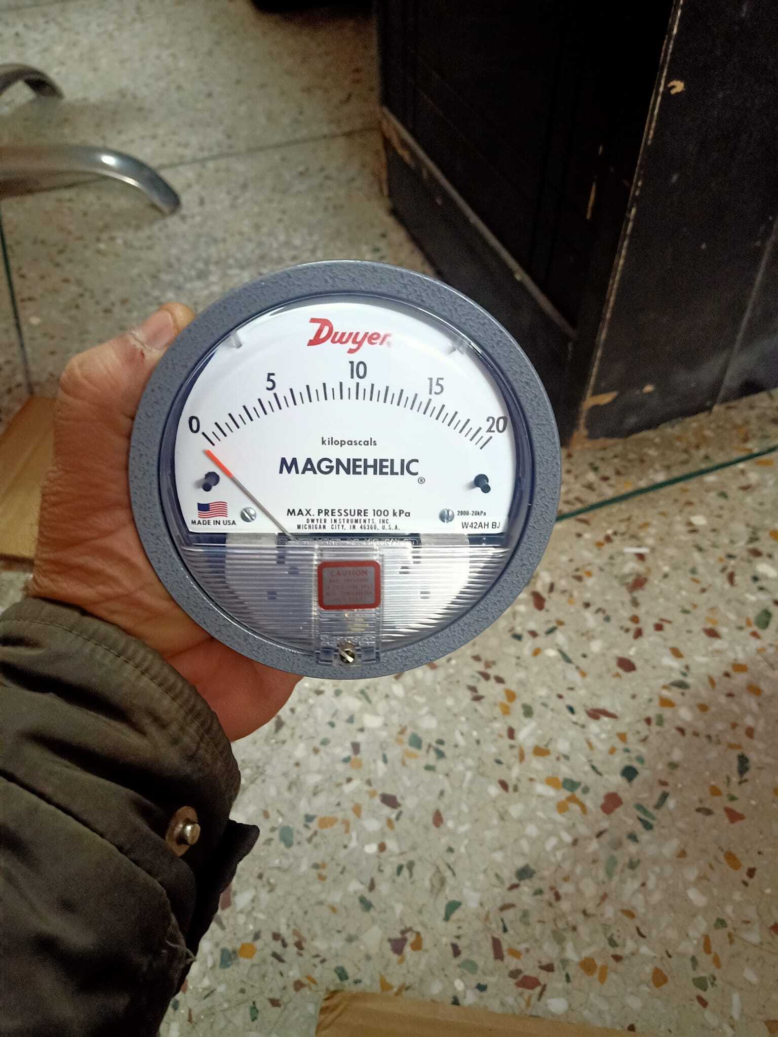Dwyer USA Magnehelic Gauge Distributor For Hasanpur Uttar Pradesh