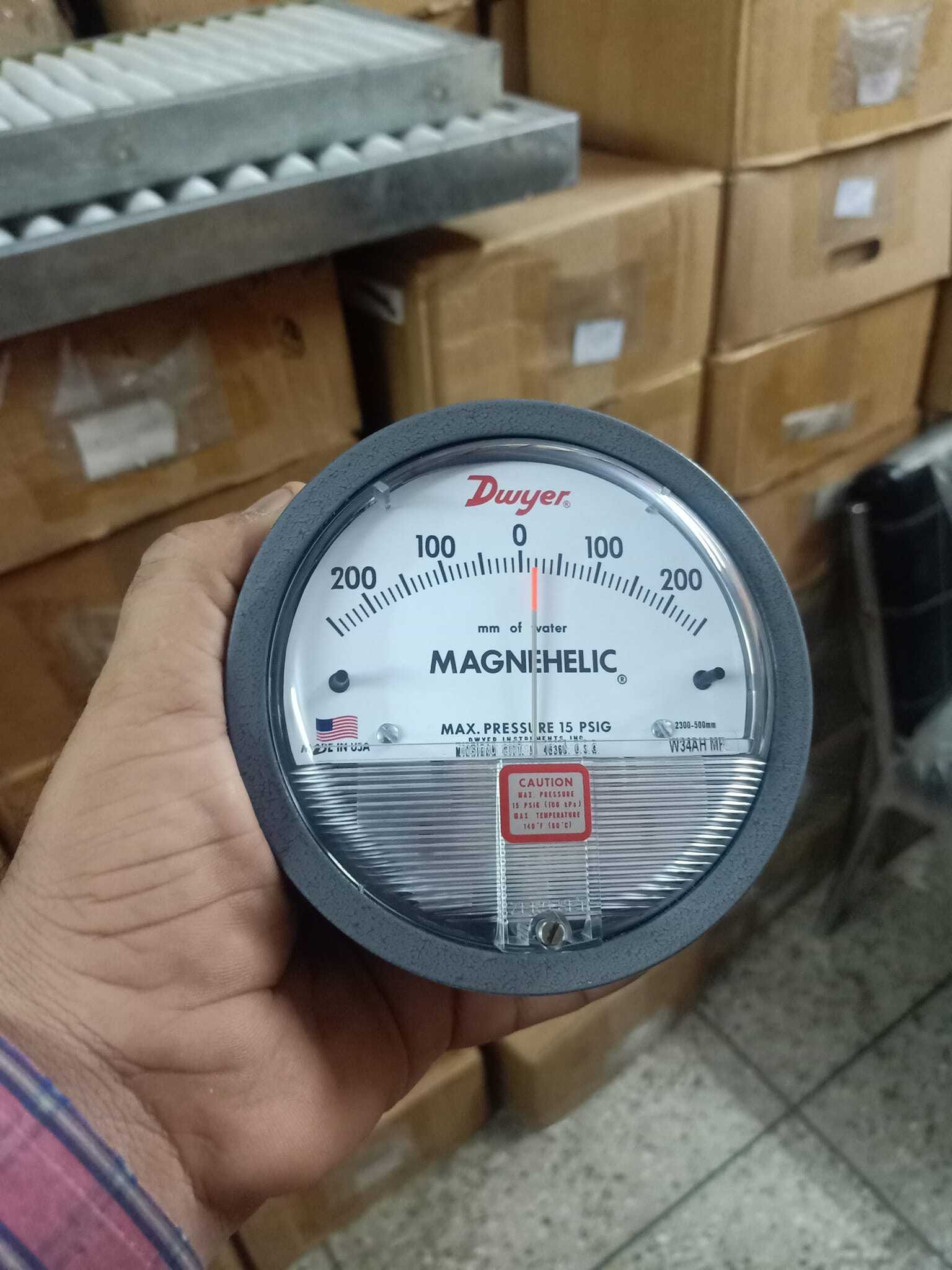 Dwyer Magnehelic Gauge Distributor For Jamnagar Gujarat
