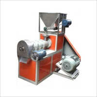 Soya Nuggets Extruder - Capacity: 100kghr To 800kghr. Kg/hr