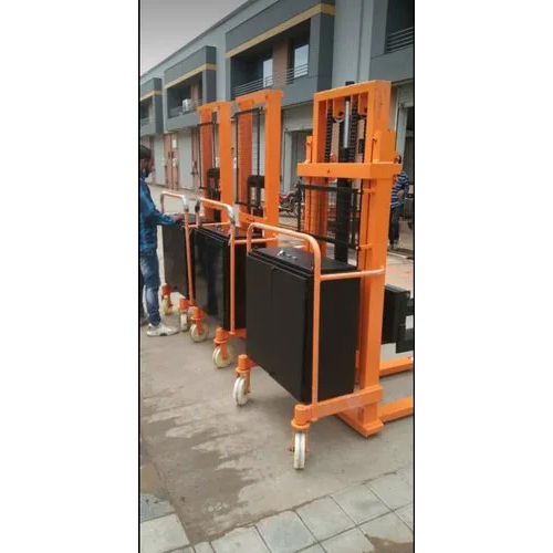 Strong Battery Operated Hydraulic Stackers