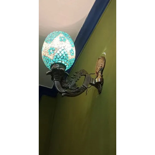 Black Metal Patti Bracket Wall Light