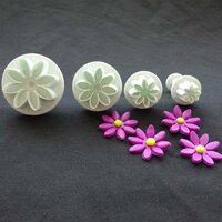 42 PIECE FONDANT CAKE COOKIE PLUNGER CUTTER(4751)